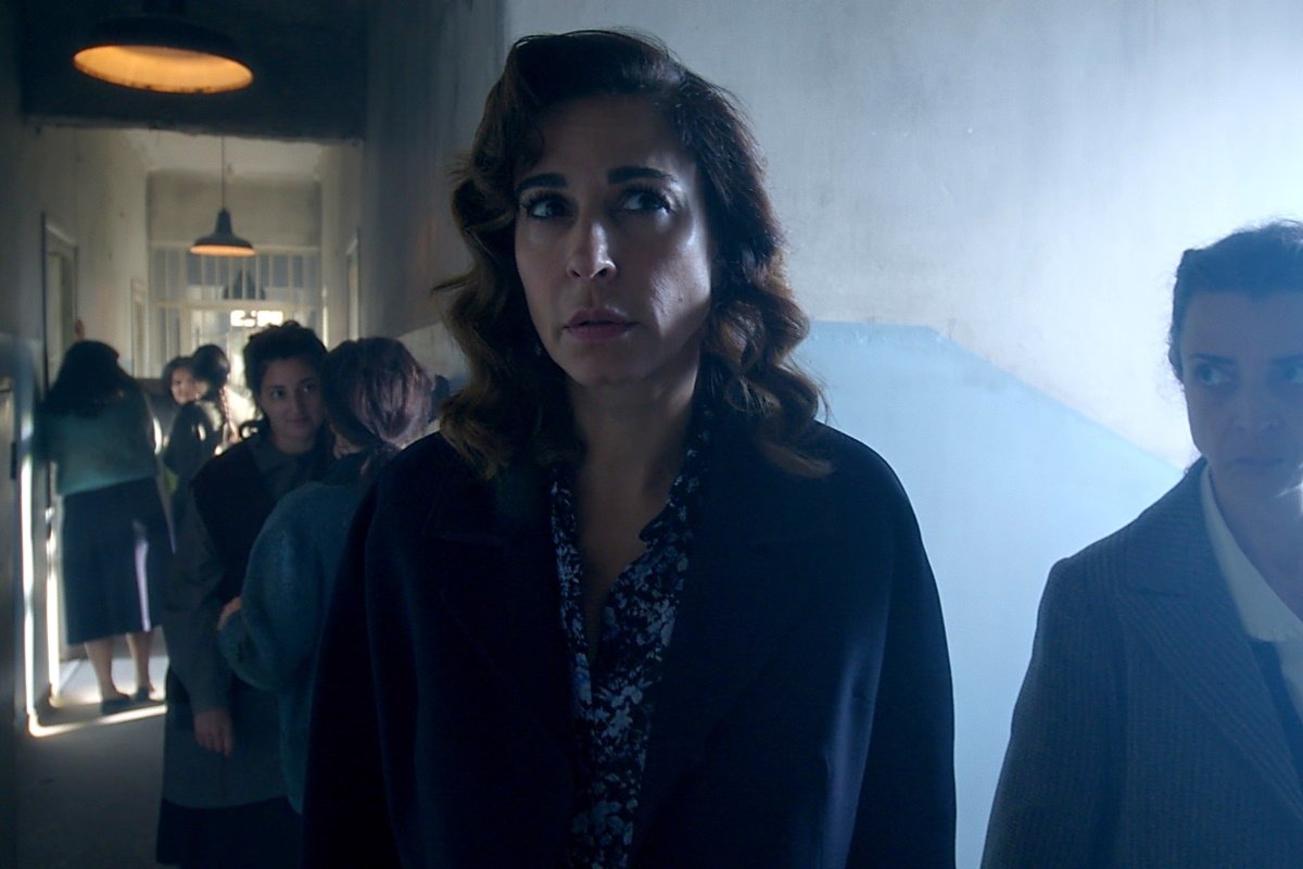 Άγιος έρωτας 11/11: Η Χριστίνα μεταφέρεται στη φυλακή 