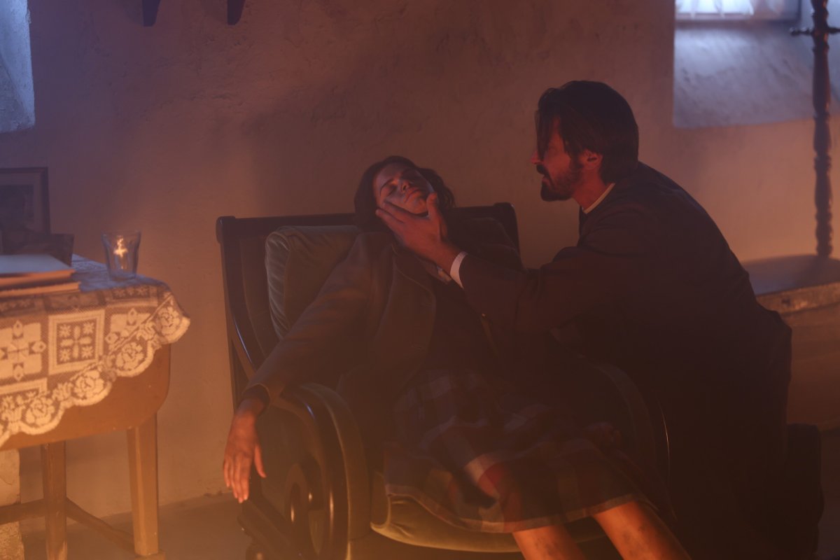 Άγιος Έρωτας 10-13/11: Ο πατήρ Νικόλαος σώζει τη Δώρα από τη φωτιά – Η Θάλεια αναλαμβάνει την ΠΑΜΑΡ!