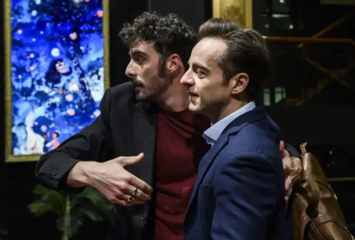 Προμηθέας Αλειφερόπουλος – Νίκος Μήλιας: Ατύχημα επί σκηνής στο «Festen» – Τι αναφέρει η επίσημη ανακοίνωση