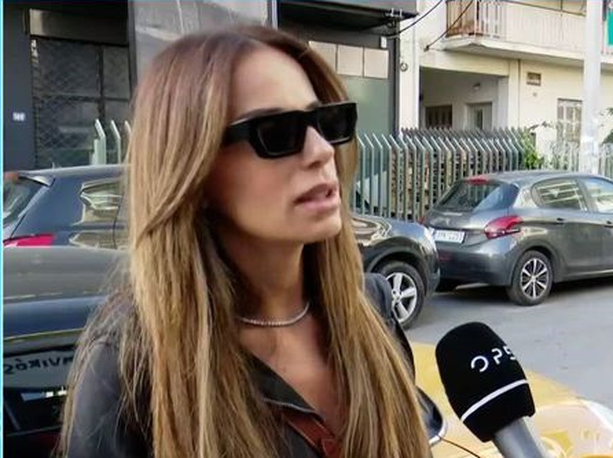 Μαρία Αντωνά: «Ζήτησα από τον Γιώργο να μου φέρει αρκούδο από το χριστουγεννιάτικο πλατό» – Τι είπε για την Κατερίνα Καραβάτου;