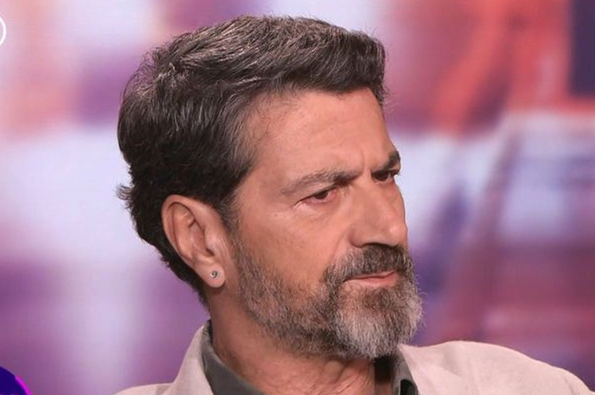 Κώστας Φαλελάκης: «Μετά τον θάνατο του Μηνά ντράπηκα – Είχα σκεφτεί να αποδημήσω»