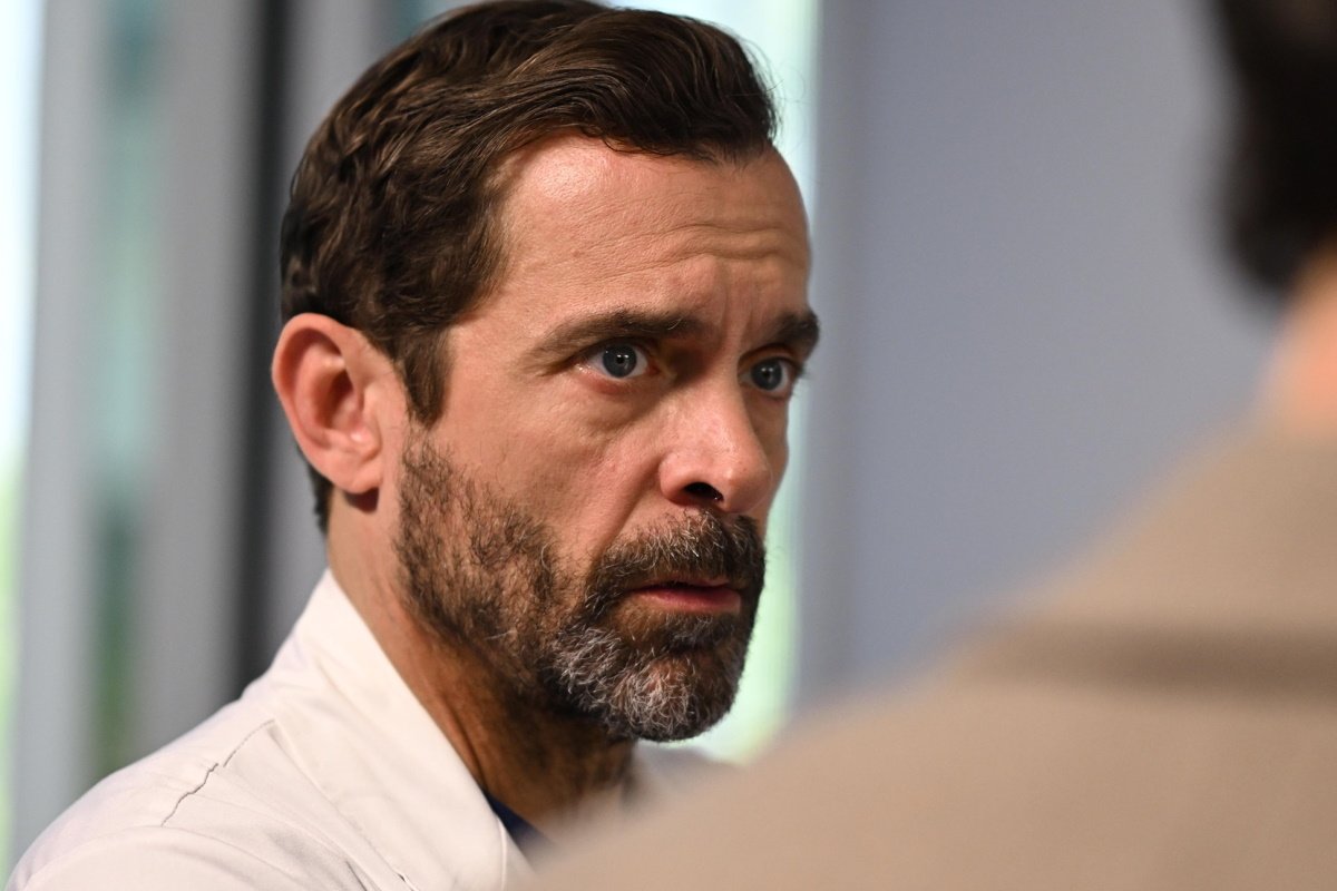 Ο Γιατρός 21/11: O Ανδρέας θα θυμηθεί κάτι από το παρελθόν του που θα τον συγκλονίσει!