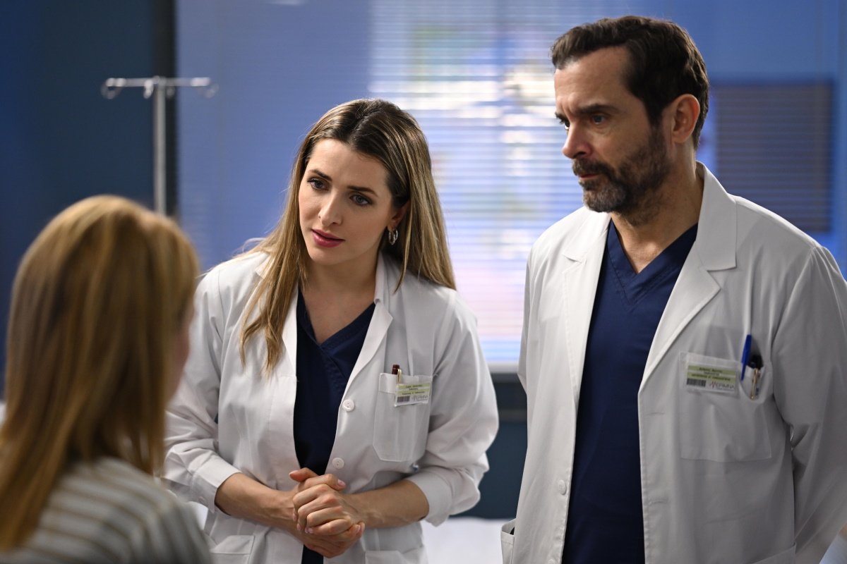 Ο Γιατρός 14/11: Η Σοφία ενημερώνει τον Ανδρέα ότι θα φύγει απ’ το νοσοκομείο – Εκείνος αρνείται να τη στηρίξει