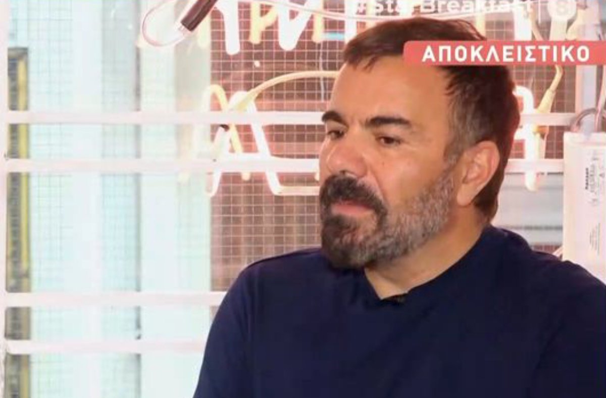 Βασίλης Καλλίδης: «Με την Ελένη Μενεγάκη έχουμε επαφή, μιλάμε στο τηλέφωνο…»