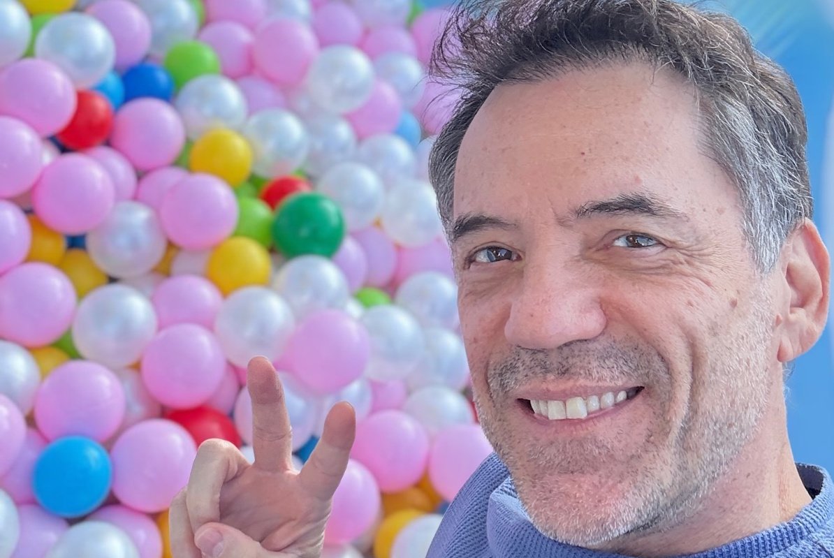 Θάνος Καλλίρης – Δυσαρεστημένος με το Χαμόγελο του Παιδιού: «Πολύ πικρό ποτήρι»