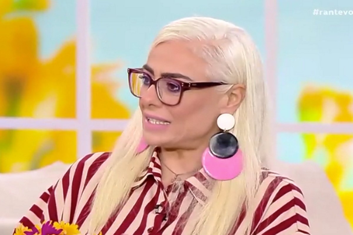 Άρια Καλύβα κατά Γιώργου Λιάγκα: «Επί δύο μέρες κατακρεουργούσε τη Δέσποινα Βανδή»