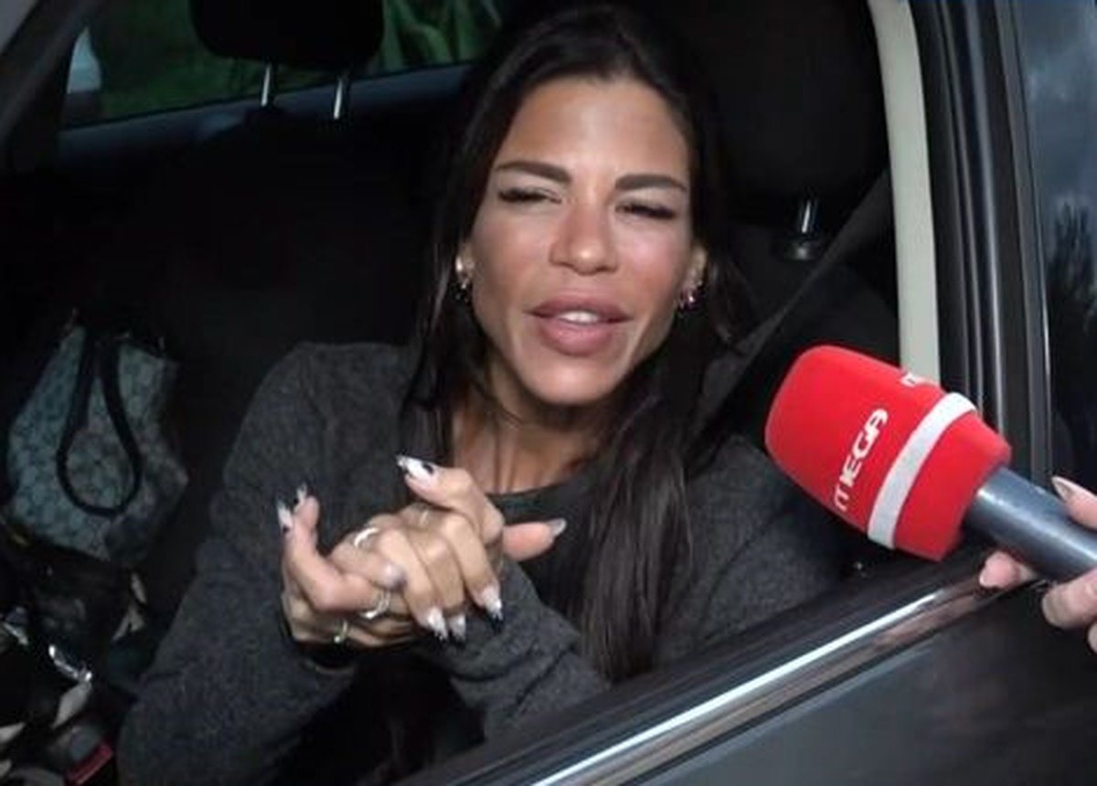 Δάφνη Καραβοκύρη: «Φοβήθηκα ότι ο Απόστολος Γκλέτσος μπορεί να σήκωνε χέρι στην Σοφία Μουτίδου»