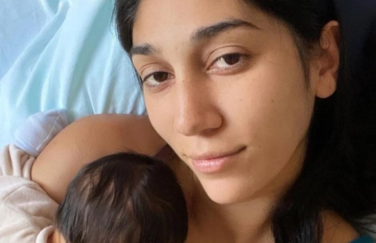 Η Παρασκευή Κερασιώτη βγήκε από το μαιευτήριο με τον γιο της