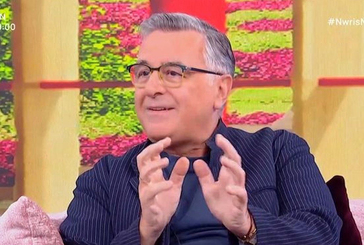 Γιώργος Κουβαράς: «Ήμουν λίγο συντηρητικός για να γίνω τραγουδιστής»