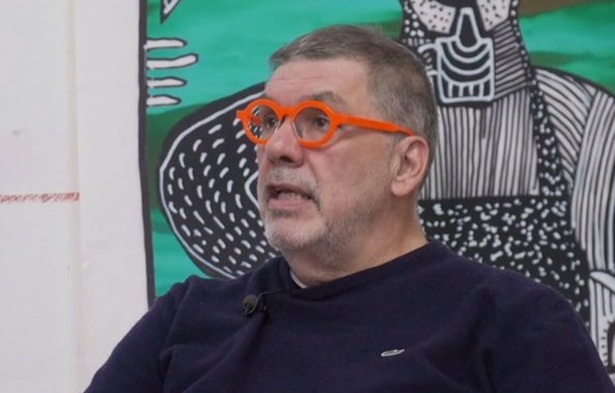 Θανάσης Λάλας: «Ο κόσμος βλέπει μπούρδες στην τηλεόραση γιατί δεν έχει εναλλακτική»