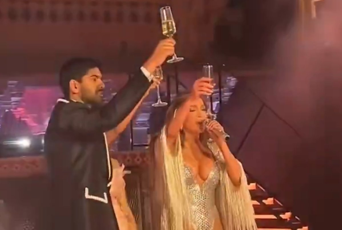 Jennifer Lopez: Τρίβει τα χέρια της! Το αστρονομικό ποσό που πήρε για την εμφάνισή της σε γάμο δισεκατομμυριούχου Ινδού