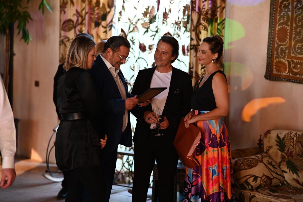 Να μ’ αγαπάς 10/11: Η Σοφία απειλεί ότι θα σκοτώσει τον Λευτέρη – Ο Άγγελος δείχνει το ενδιαφέρον του στη Ζωή