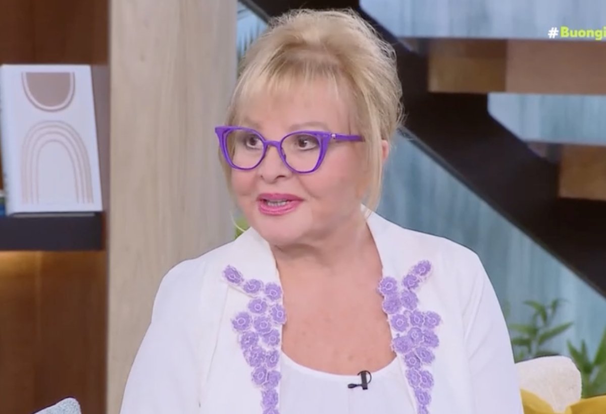 Βίκυ Παγιατάκη: Η εξομολόγηση για την υιοθεσία on air – «Όταν η Μιμή Ντενίση πήρε το παιδί, ήταν κι εγώ να πάρω παιδί…»