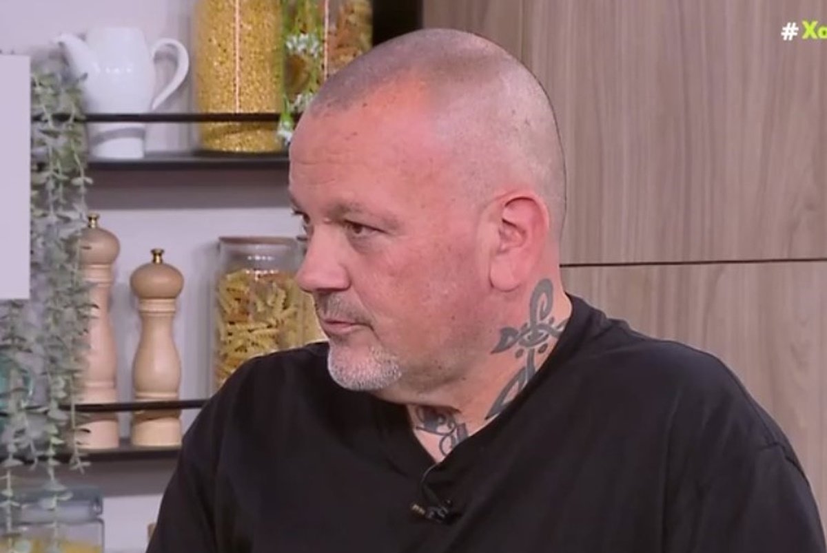 Συγκλονίζει ο Δημήτρης Σκαρμούτσος: «Τρεις φορές γλίτωσα από υπερβολική δόση – Σκεφτόμουν που θα βρω λεφτά για το επόμενο»