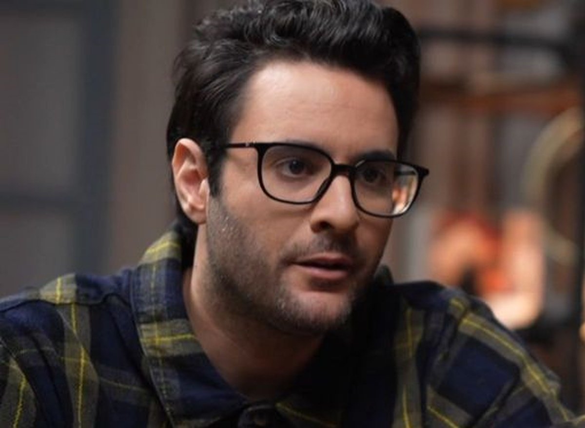 Ίαν Στρατής: «Όταν γεννήθηκε η κόρη μας και γυρίσαμε σπίτι ένιωθα ανίκανος»