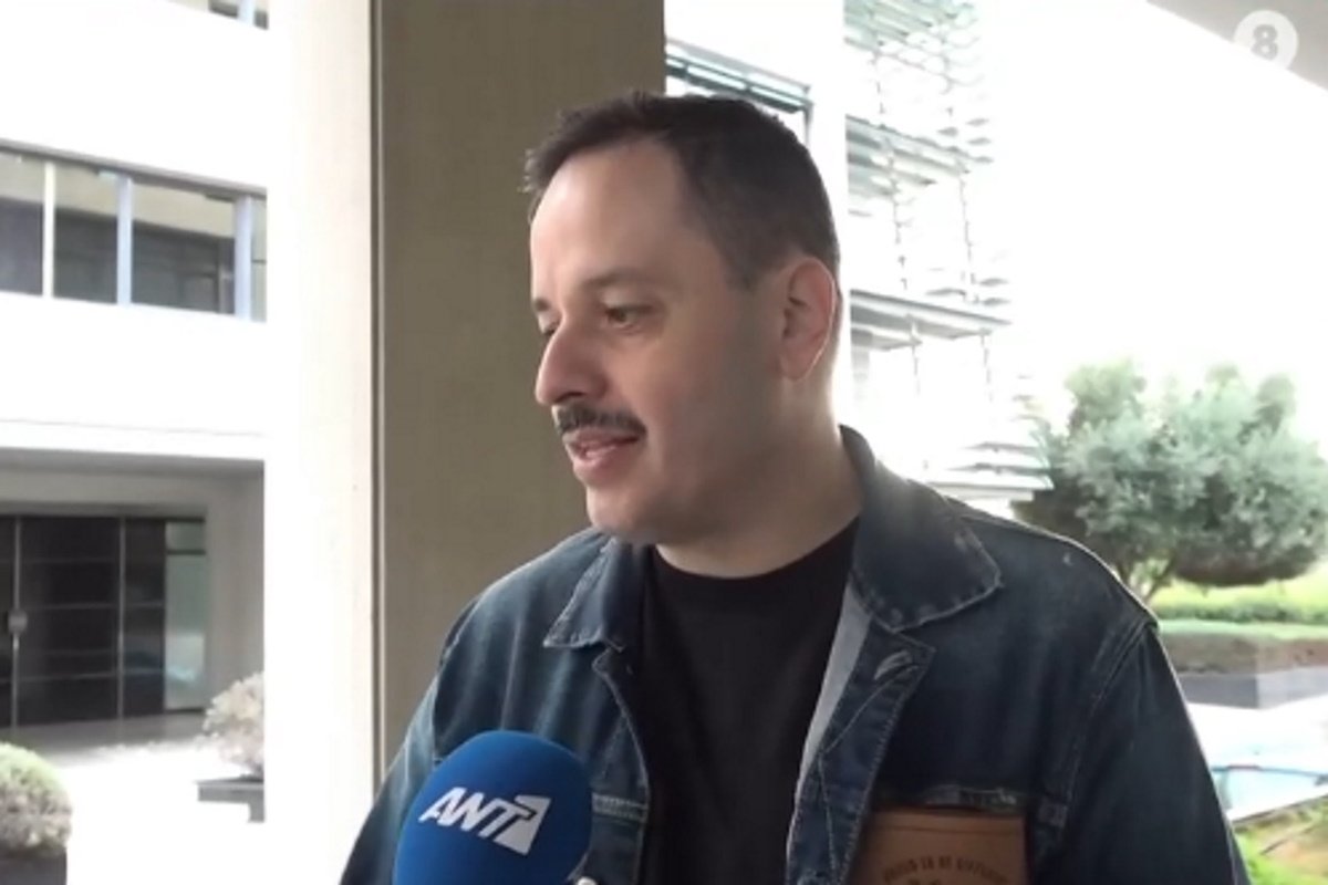 Αλέξανδρος Τσουβέλας: «Θέλω να πάω στο Voice και μόλις γυρίσει ο Μάστορας να αλλάξω τη φωνή μου ως Ραμόνα»