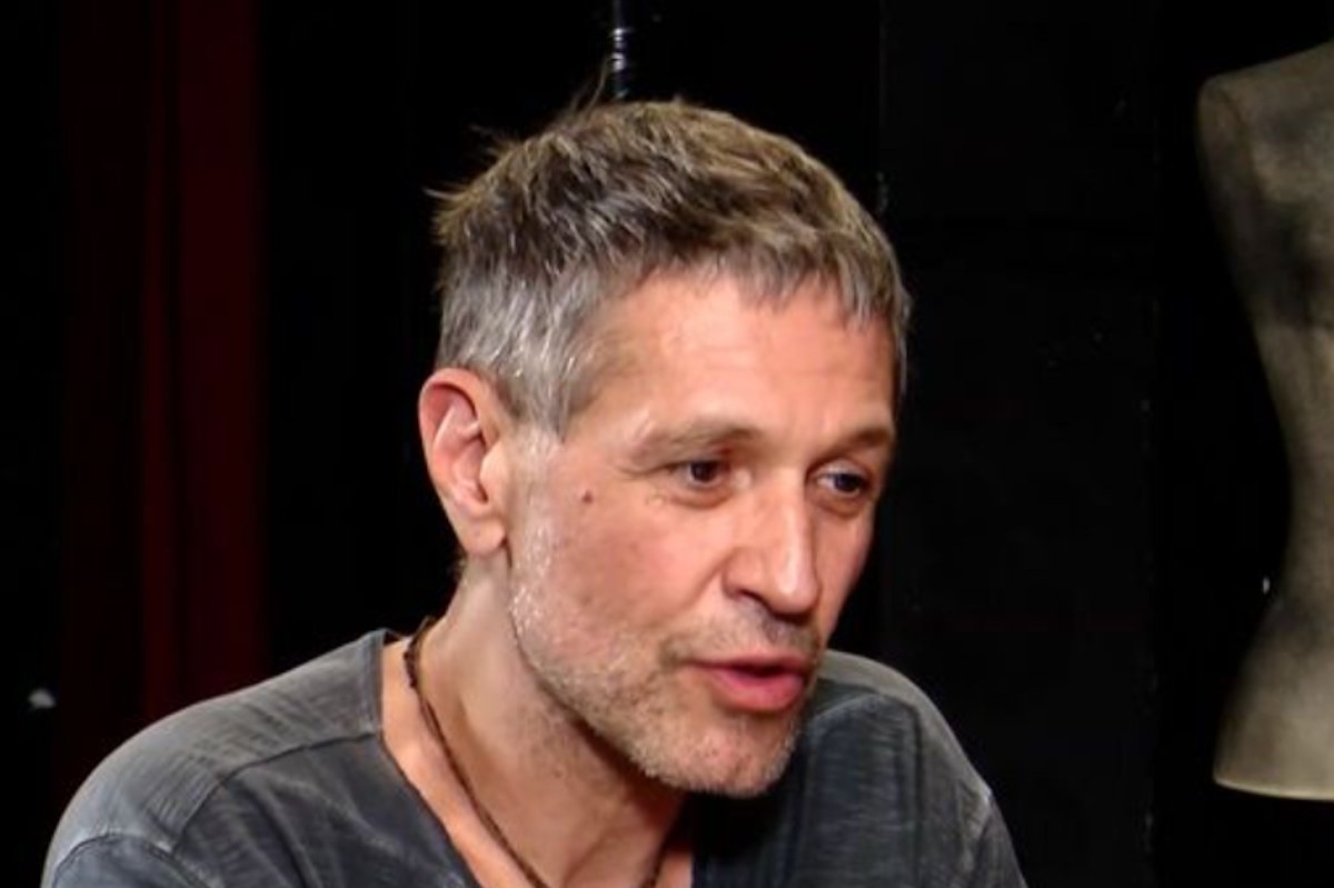 Αιμίλιος Χειλάκης: «Ας μην κάνουμε για τους ανθρώπους που κατηγορήθηκαν στο metoo, τουλάχιστον, ότι δεν έχουν υπάρξει φίλοι μας»