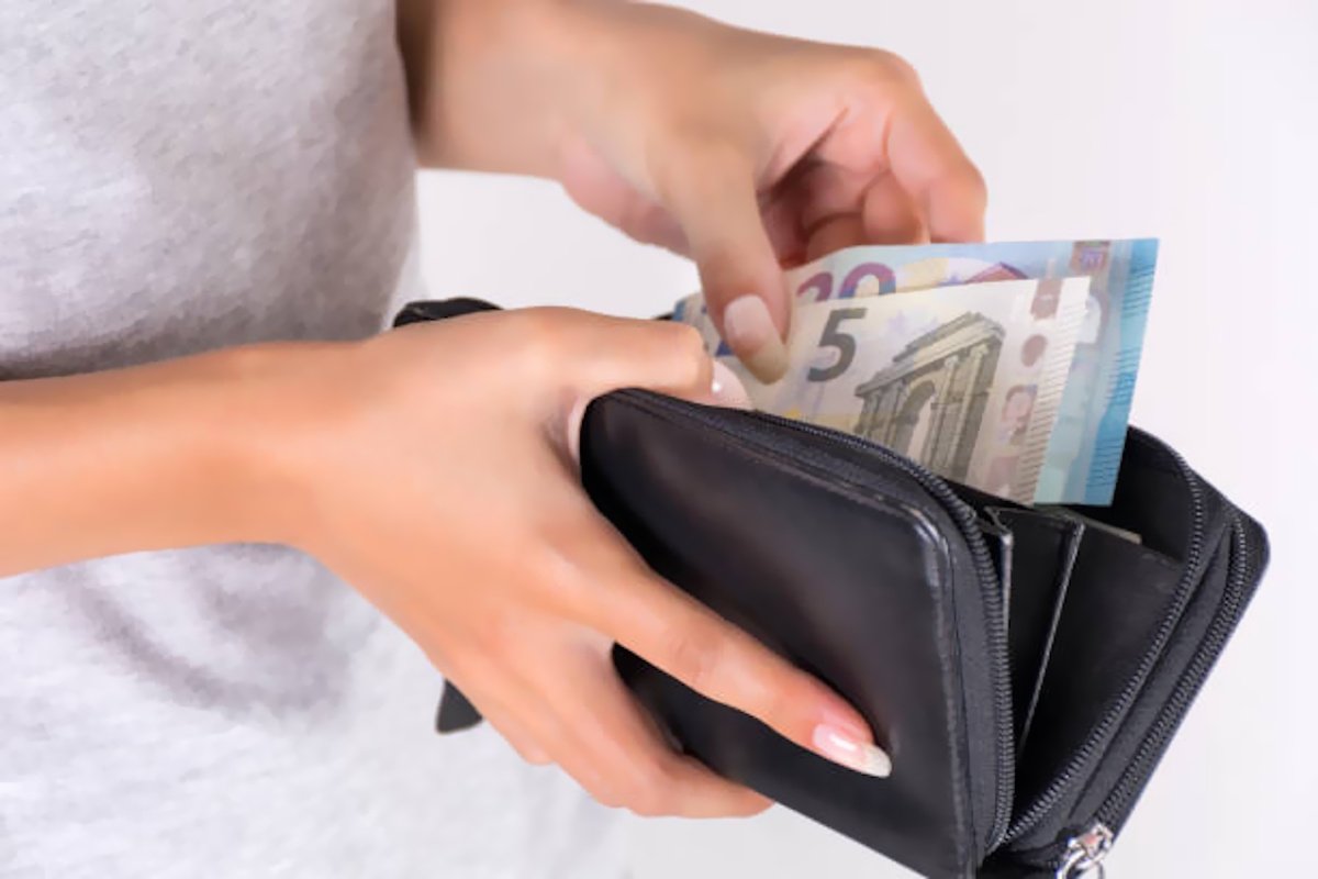 Τα 4 ζώδια που υποδέχονται τα Χριστούγεννα 2025 με… γεμάτο πορτοφόλι!