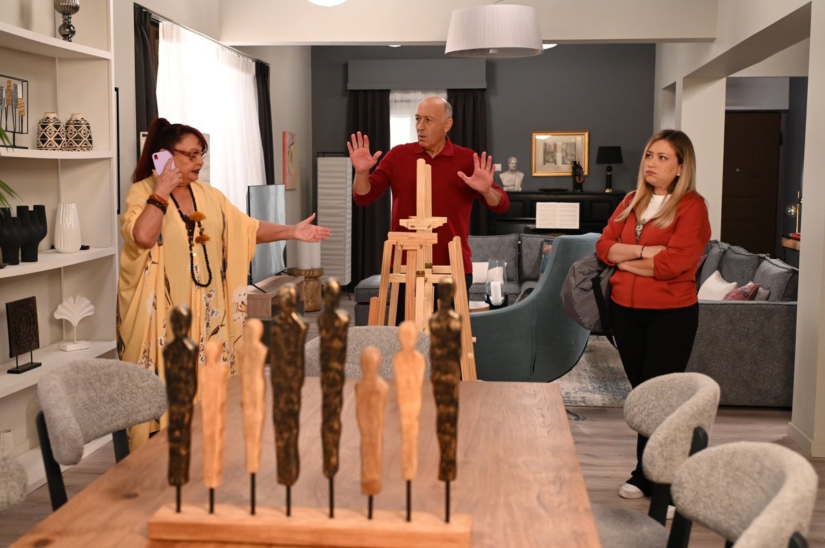 Το σόι σου 7/11: Η επιστροφή της Αλεξάνδρας και του Μενέλαου στο σπίτι φέρνει μεγάλη αναστάτωση