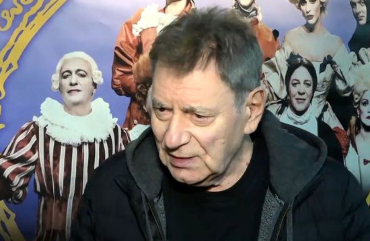 Άγγελος Διονυσίου: «Μπορεί στο μέλλον να δείτε τη ζωή του Στράτου Διονυσίου να γίνεται ταινία»