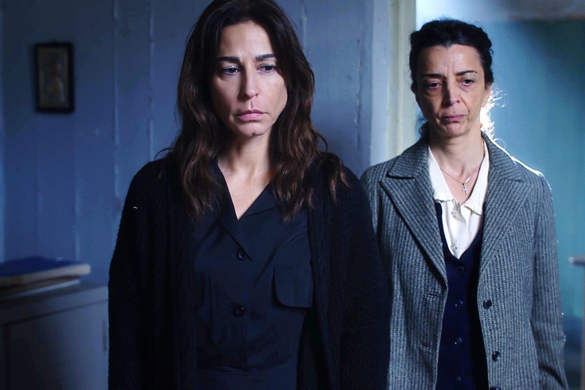 Άγιος έρωτας 17/12: Η Χριστίνα ομολογεί το φόνο της Κατρίν