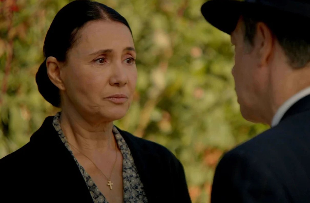 Άγιος έρωτας spoiler: Βουλιάζει στον πόνο και στον θρήνο – Ράκος η Σμαρώ