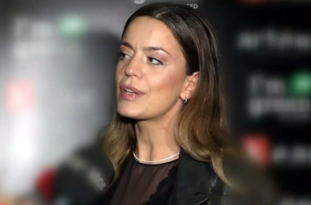 Τραϊάνα Ανανία: «Εδώ δεν έχουμε λεφτά να βγάλουμε το μήνα, θα παντρευτούμε κιόλας;»