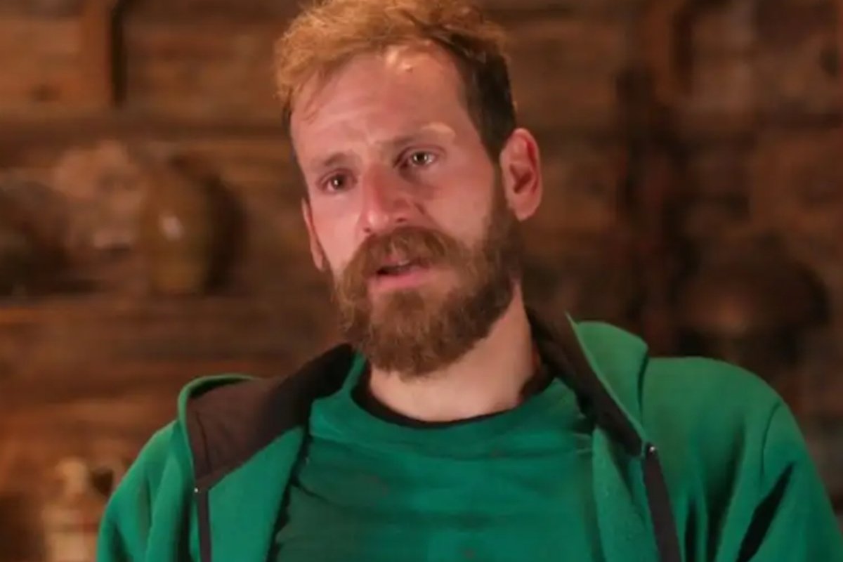 Φάρμα Τελικός: Σήκωσε την κούπα ο Ζήκος! «Το κάνω για τον πατέρα μου, γιατί δεν τον έκανα περήφανο όσο ζούσε»