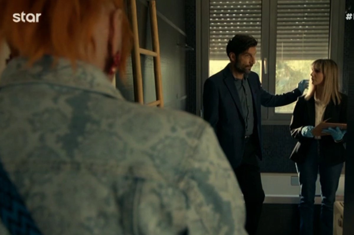 IQ 160 – X: «Κάτω τα χέρια από τον Καλαντζή! Θα τη σπάσει στον ξύλο!»