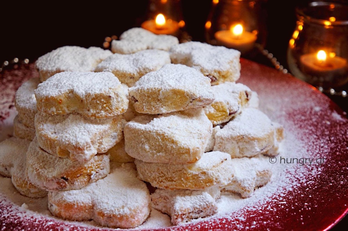 Κουραμπιέδες χωρίς μίξερ για αρχάριους και… βιαστικούς