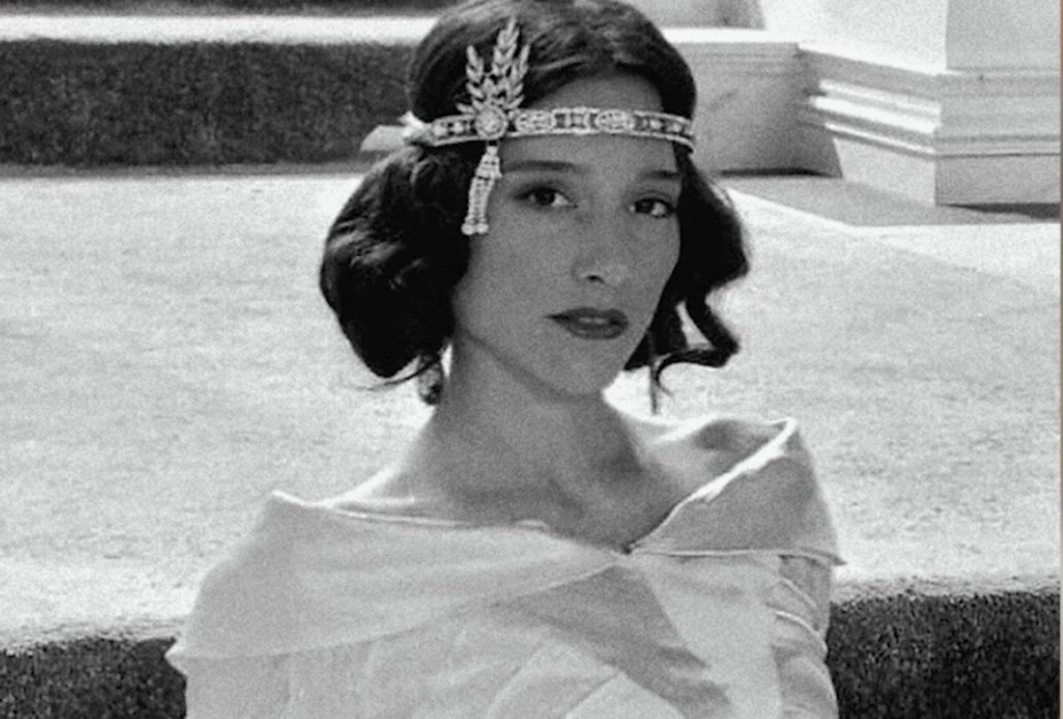 Τζώρτζια Κουβαράκη: Τα spoiler για την Κόμισσα Ντεσλόρ και το ερωτικό τρίγωνο του Grand Hotel