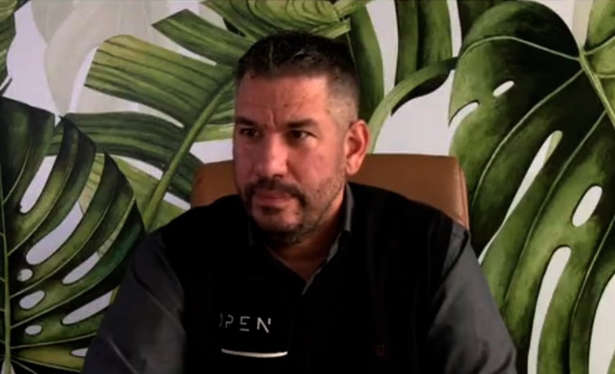 Χάρης Λεμπιδάκης για την αποχώρησή του από την εκπομπή του Κώστα Τσουρού: «Φεύγω όταν δεν σέβονται τη δουλειά μου»