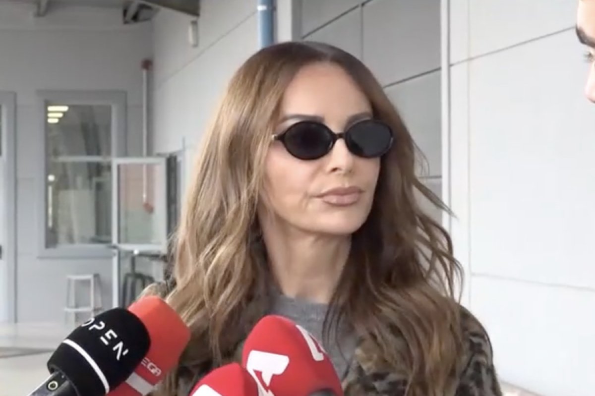 Μπέττυ Μαγγίρα: Η ενόχληση on camera και η απάντηση στον Δημήτρη Παπανώτα – «Μπράβο του»