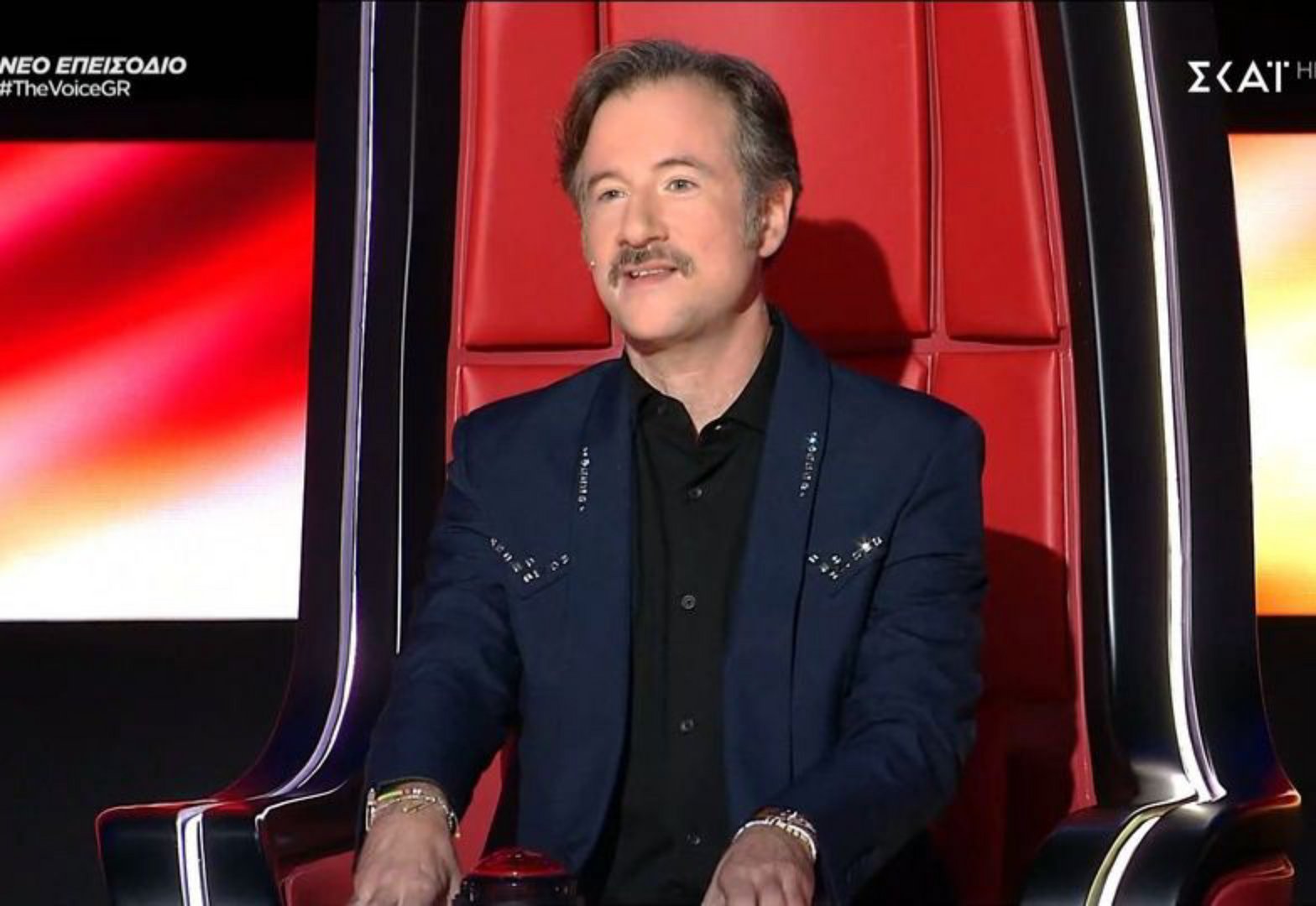 The Voice: Tη θέση της Έλενας Παπαρίζου ανέλαβε εκτάκτως ο Κωστής Μαραβέγιας