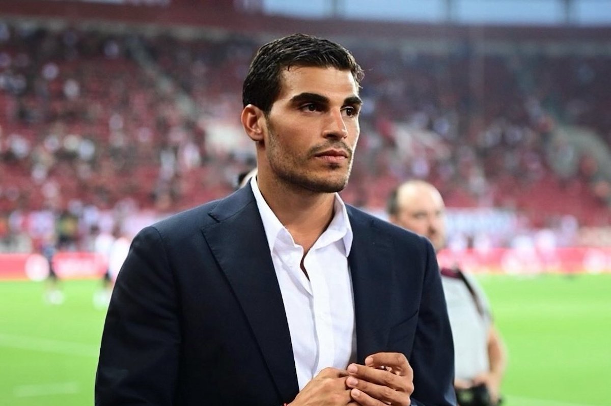 Συγκινεί ο Μιλτιάδης Μαρινάκης: «Αιώνιες θάλασσες, γιαγιά μου. Μέχρι να συναντηθούμε ξανά»