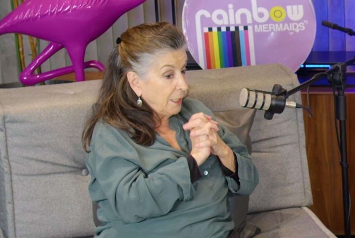 Νένα Μεντή: «Σκέφτηκα να βάλω τέλος και στη δική μου ζωή όταν πέθανε ο άνδρας μου»