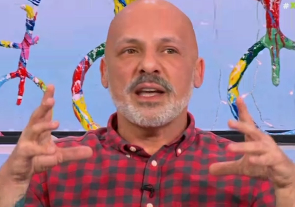 Νίκος Μουτσινάς: «Δεν χρειαζόμουν όλα τα χρήματα που έπαιρνα από την τηλεόραση»