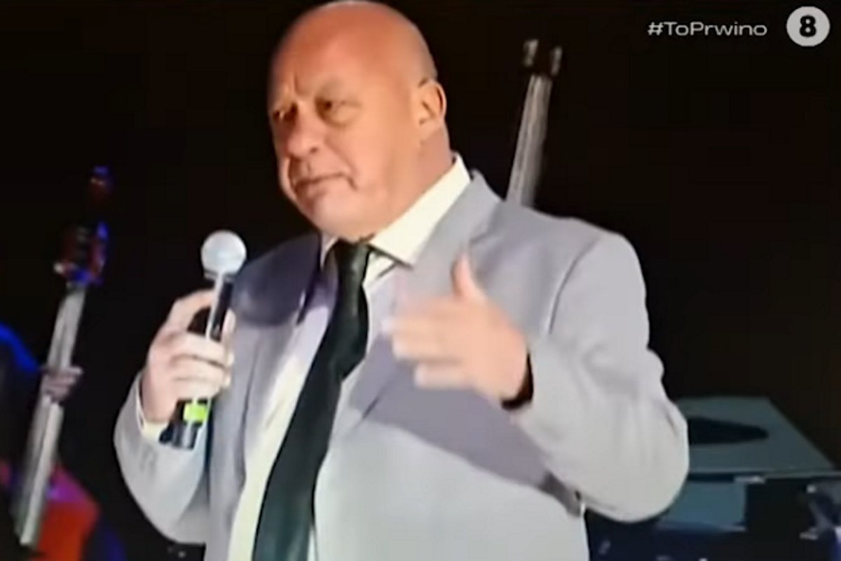 Αχιλλέας Μπέος για Σωτήρη Πολύζο: «Πήρε το τραπεζομάντηλο της γιαγιάς μου ο π…στης και το έκανε σακάκι» 