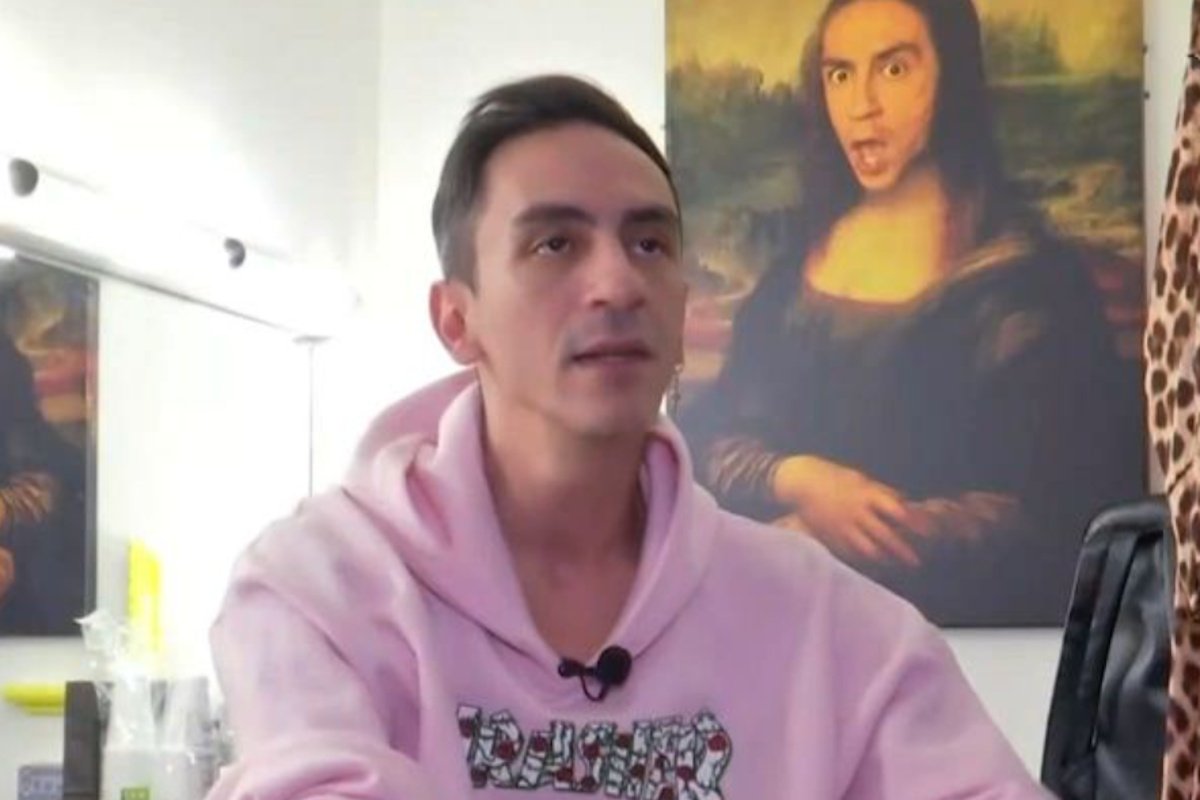 Τόλης Παπαδημητρίου: «Πήγε να μπει σε έναν οίκο ανοχής και κατά λάθος ήρθε στο θέατρο»