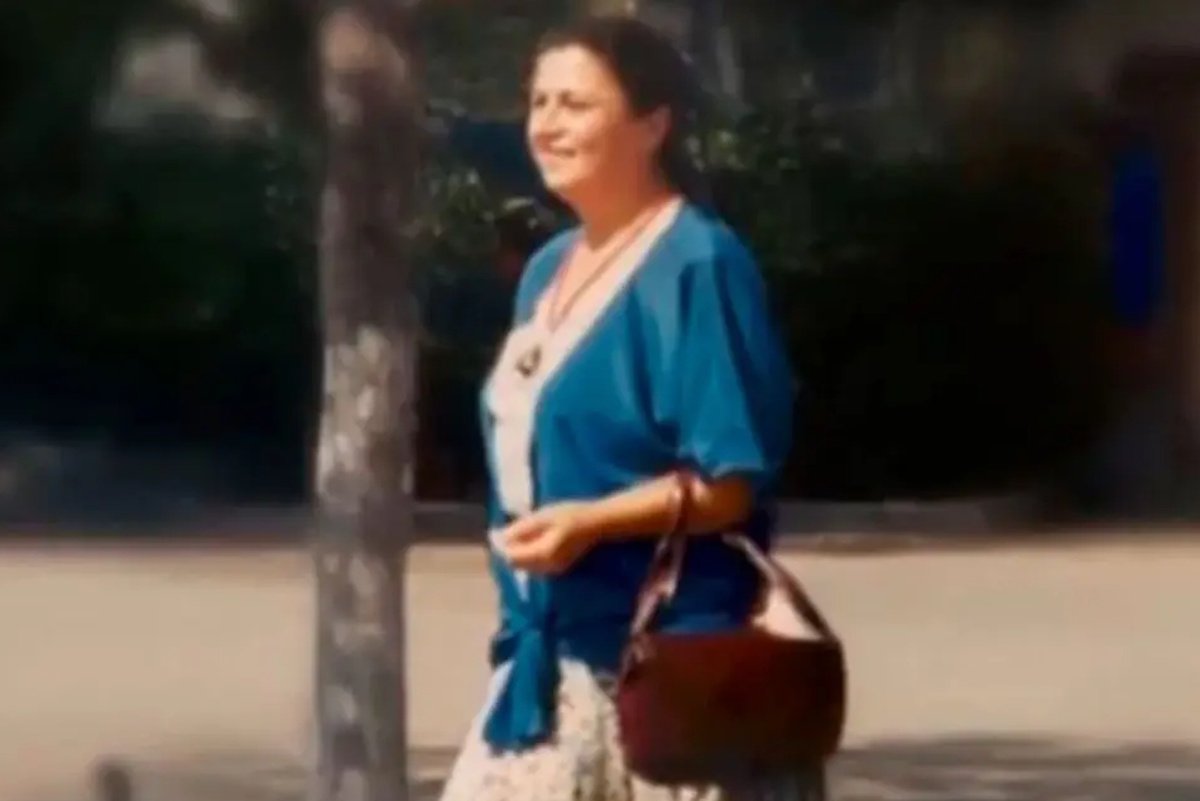 Ελένη Παπαδοπούλου: Συνέλαβαν τον γιο της για τη δολοφονία της – Τη νάρκωσε και την έκαψε