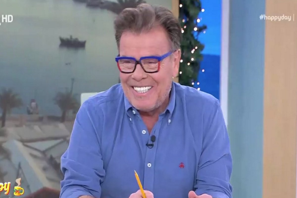 Δημήτρης Παπανώτας για Αθηνά Οικονομάκου: «Πιάνετε το κινητό και σας πιάνει ο ποιητικός οίστρος – Άστο κουκλίτσα μου, ζαλιστήκαμε!»