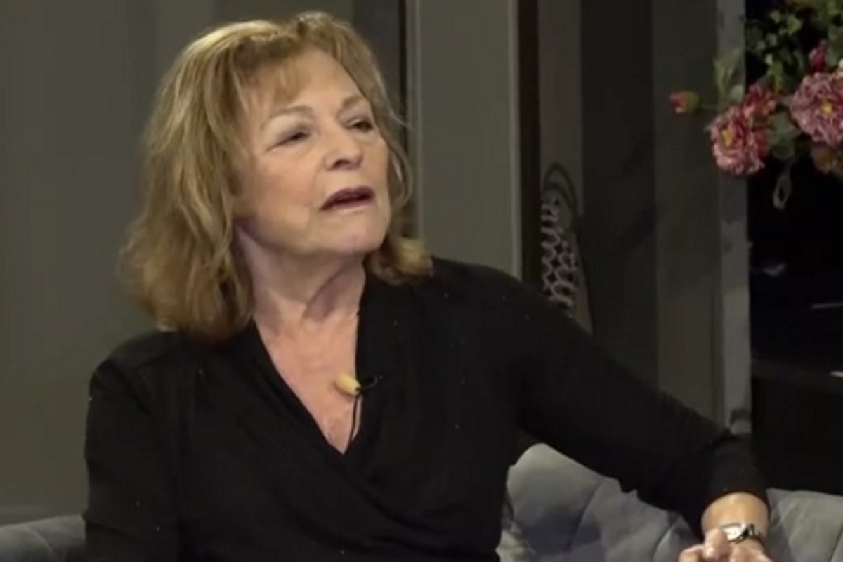 Ρένη Πιττακή: «Νέα, γινόμουν έξαλλη με το “ζωή σε λόγου μας”, τώρα αρχίζω να το καταλαβαίνω»