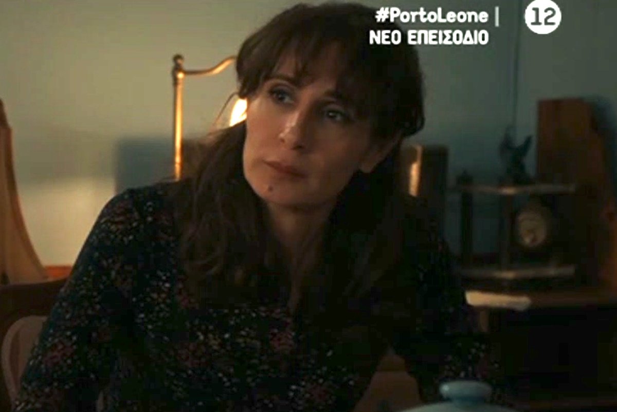 Porto Leone: Κράξιμο με το τσουβάλι στην Ξένη – «Μούμια του Φαραώ, ούτε για δόλωμα στις κουτσομούρες δεν κάνεις!»