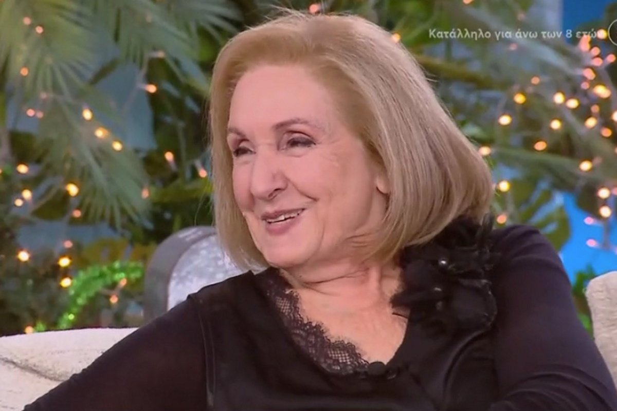 Συγκινημένη η Κάρμεν Ρουγγέρη: «Είναι μεγάλη απώλεια – Ήμουν φανατική του θαυμάστρια»