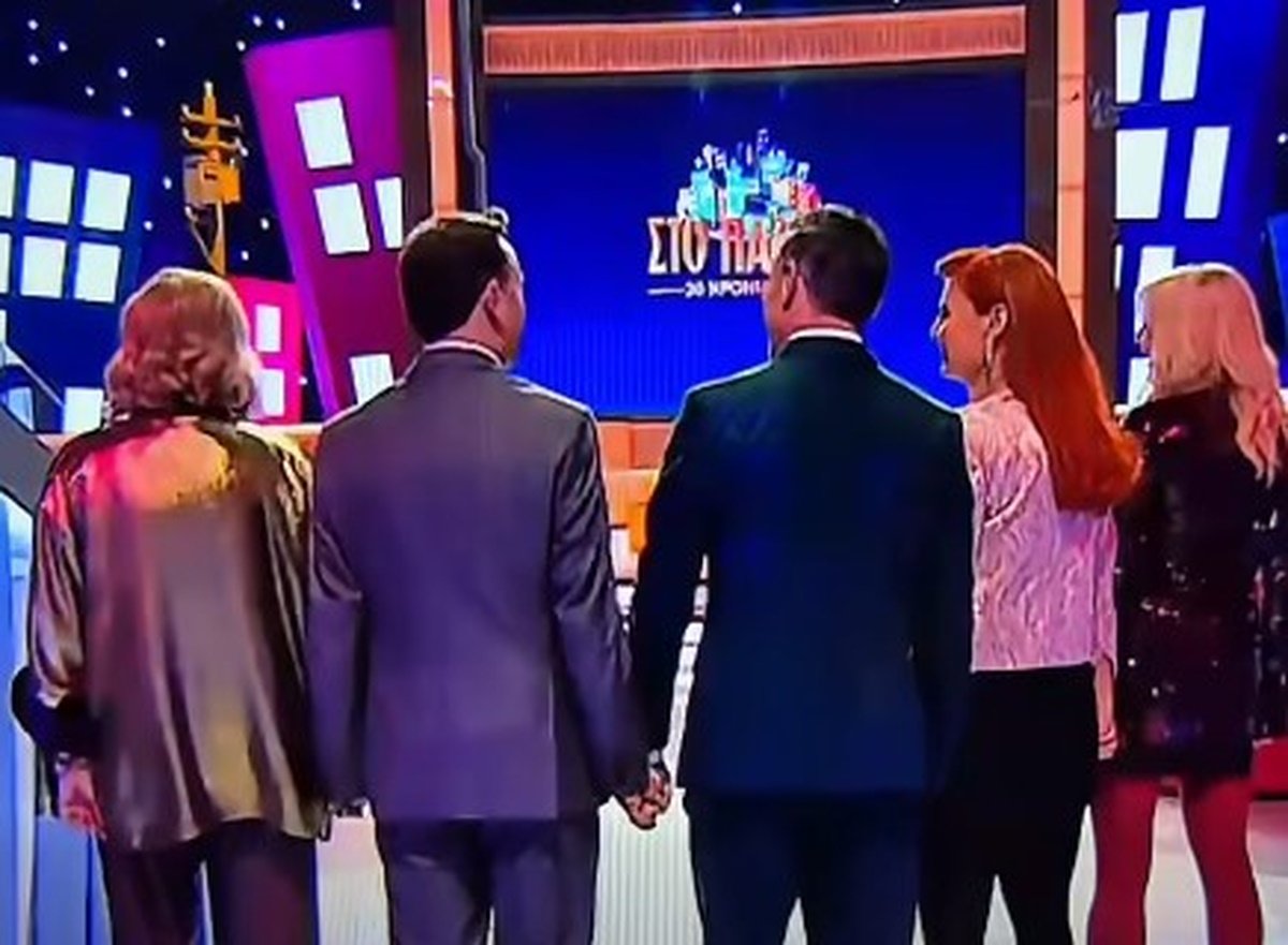 Στο Παρά Πέντε: Νοσταλγία και συγκίνηση με το πρώτο teaser για το πολυαναμενόμενο reunion