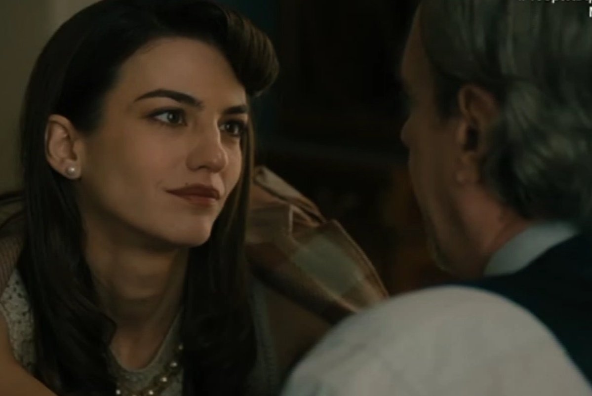 Το σπίτι δίπλα στο ποτάμι – Χ: «Άι ρε γίδα! Έχεις τον Απόστολο και κάνεις ένα σωρό μ@λ@κί@ς»