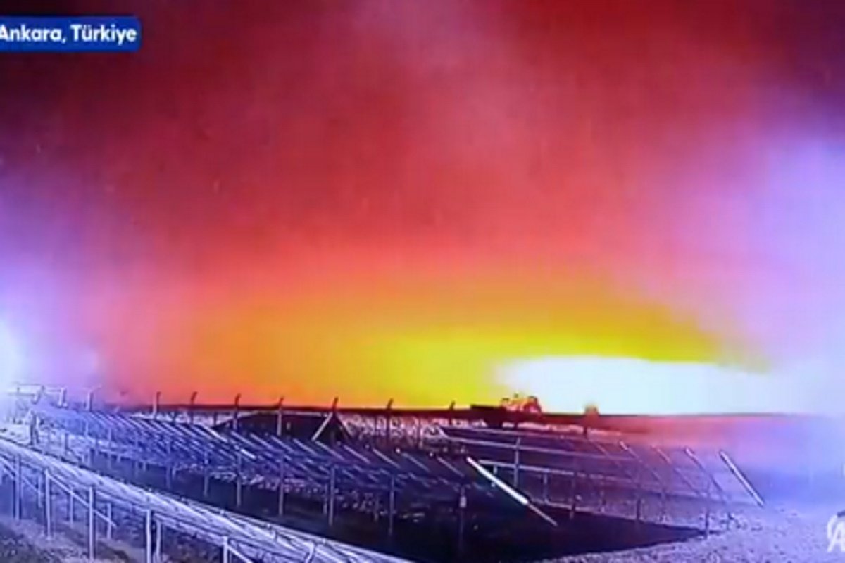 Τραγωδία στην Τουρκία: Συντριβή αεροσκάφους – Νεκρή Ελληνίδα αεροσυνοδός