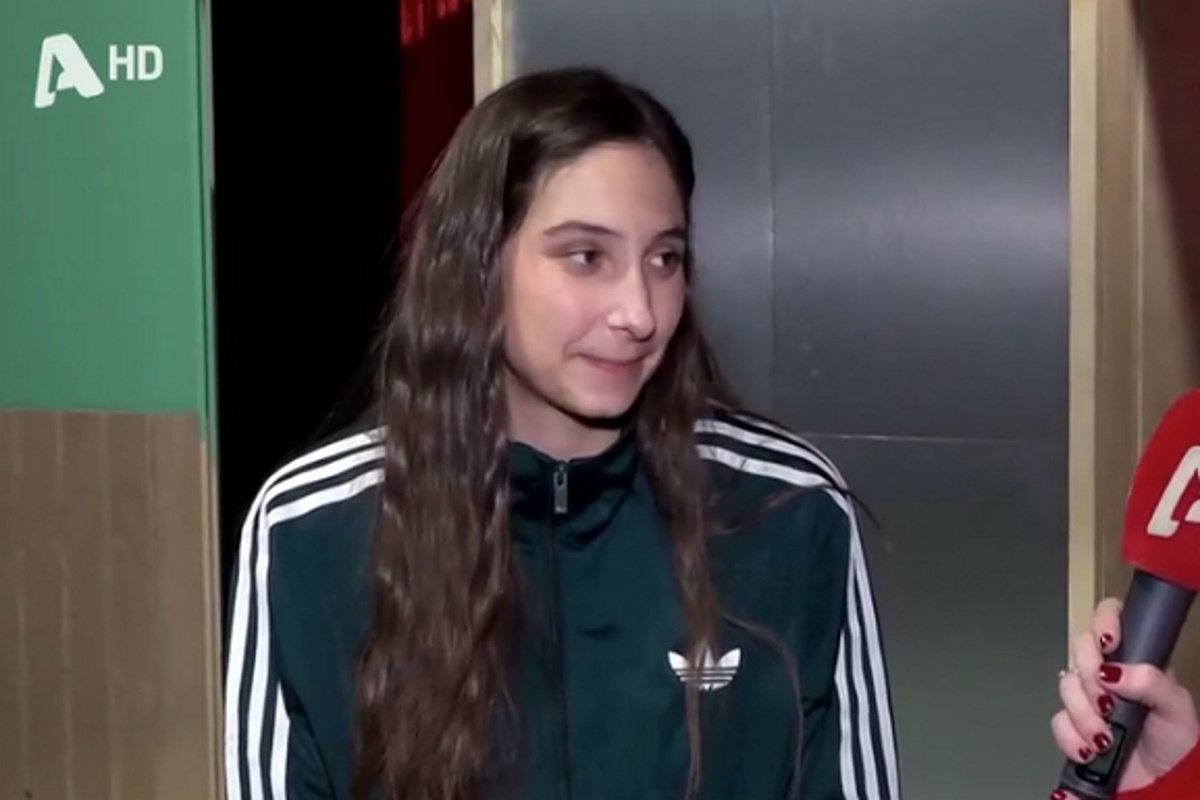 Φωτεινή Αθερίδου: «Τώρα θα σταματήσει αυτή η συνέντευξη» – Η ερώτηση για τον χωρισμό του πατέρα της που την έκανε να αντιδράσει