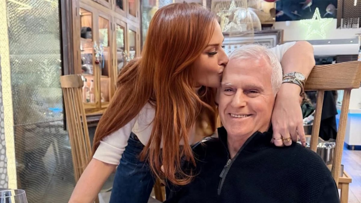 Σίσσυ Χρηστίδου: Η τρυφερή φωτογραφία με τον πατέρα της