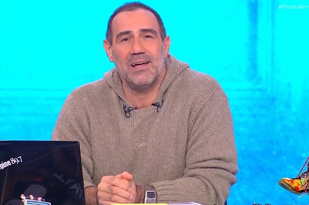 Συγκίνησε ο Αντώνης Κανάκης – «Δίνω την υπόσχεση ότι θα τη φροντίσω πάρα πολύ»